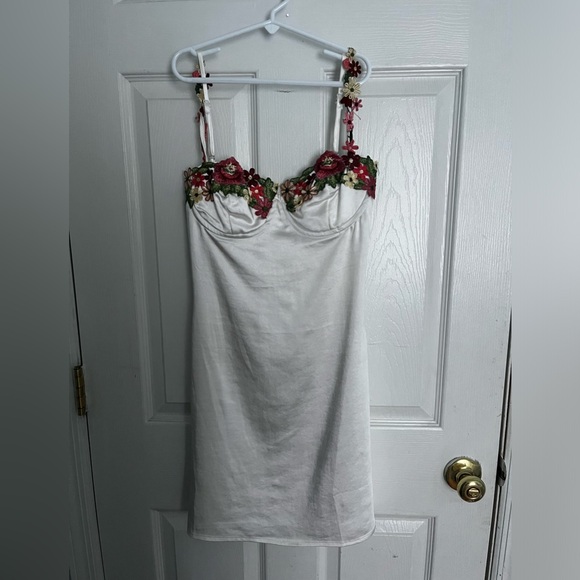 Dress from princess polly size 4 - Picture 4 of 4